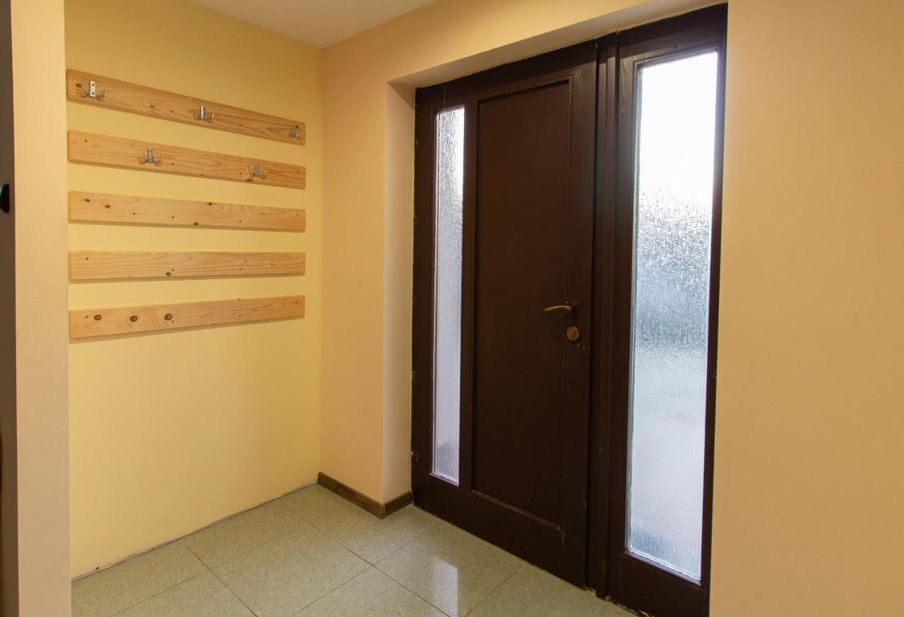 Deli Terasz B Apartman Free Parking, Self-Check-In Anytime Дьёр Экстерьер фото